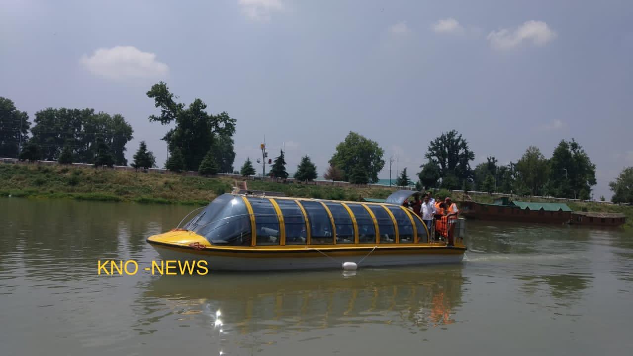 To revive water transport, Bus boat launched on trial basis in river Jhelum