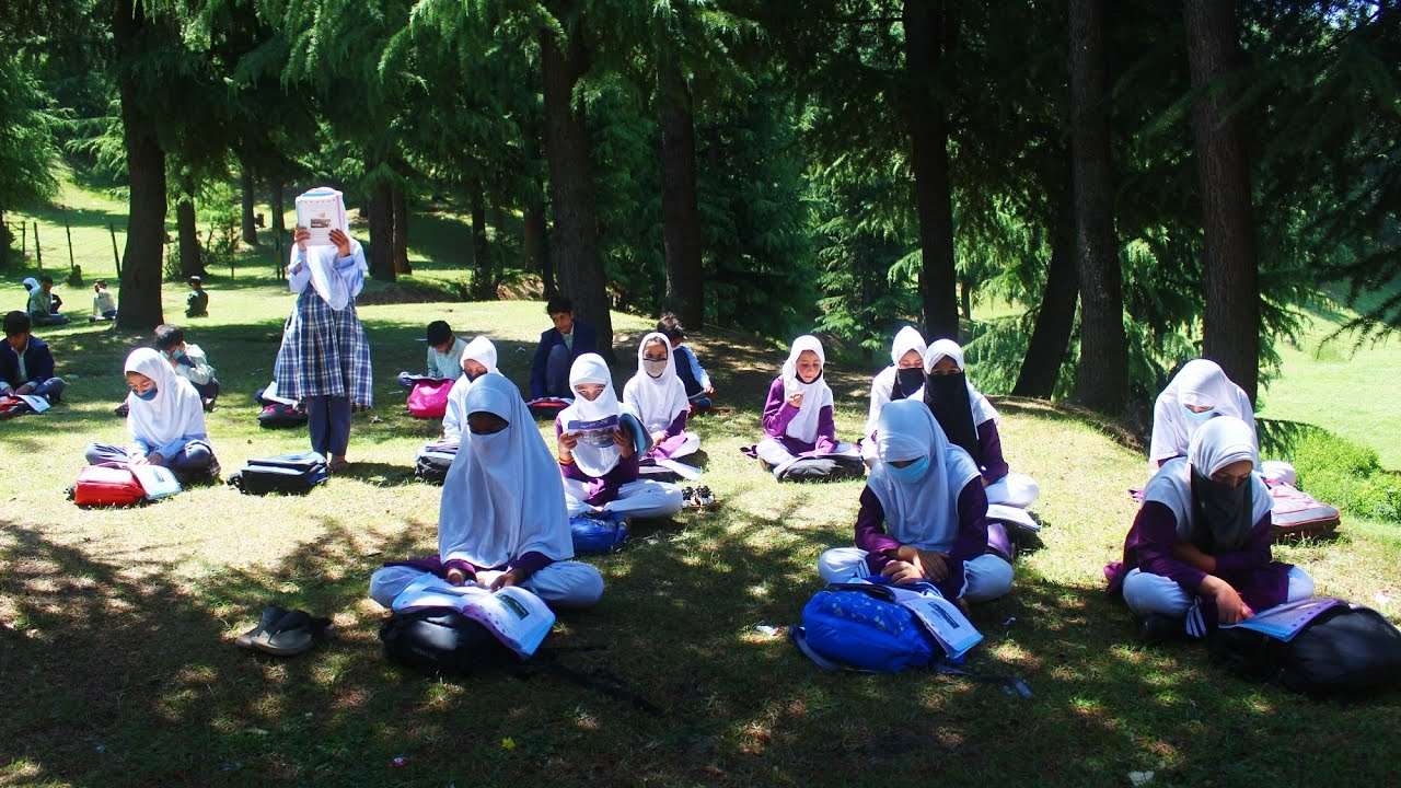 Teachers arrange community classes in remote areas of Pulwama