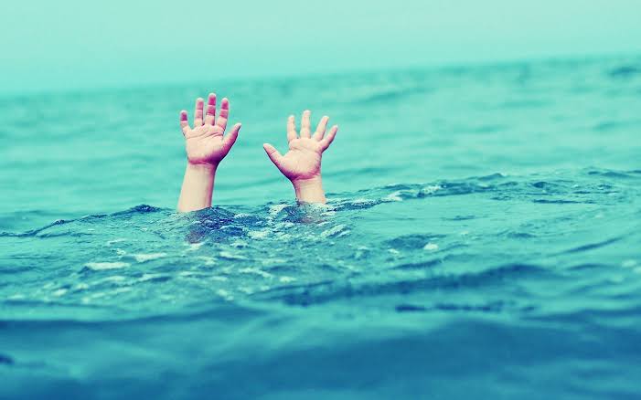 1-Year-Old Nomad Boy Crawls Into River In Shopian, Drowns