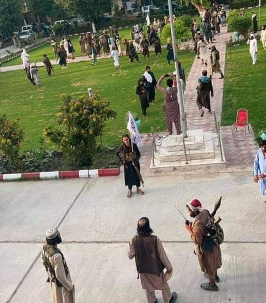 Taliban starts invasion of Kabul from all sides