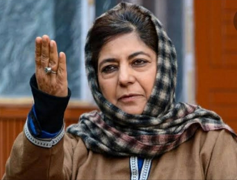 *Politicians, journalists, activists being punished for speaking truth in ‘Naya Kashmir’: Mehbooba*