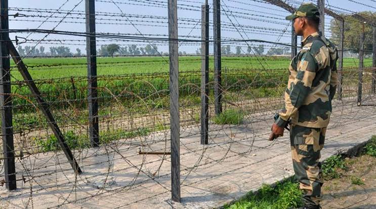 BSF recovers landmine along LoC in Poonch