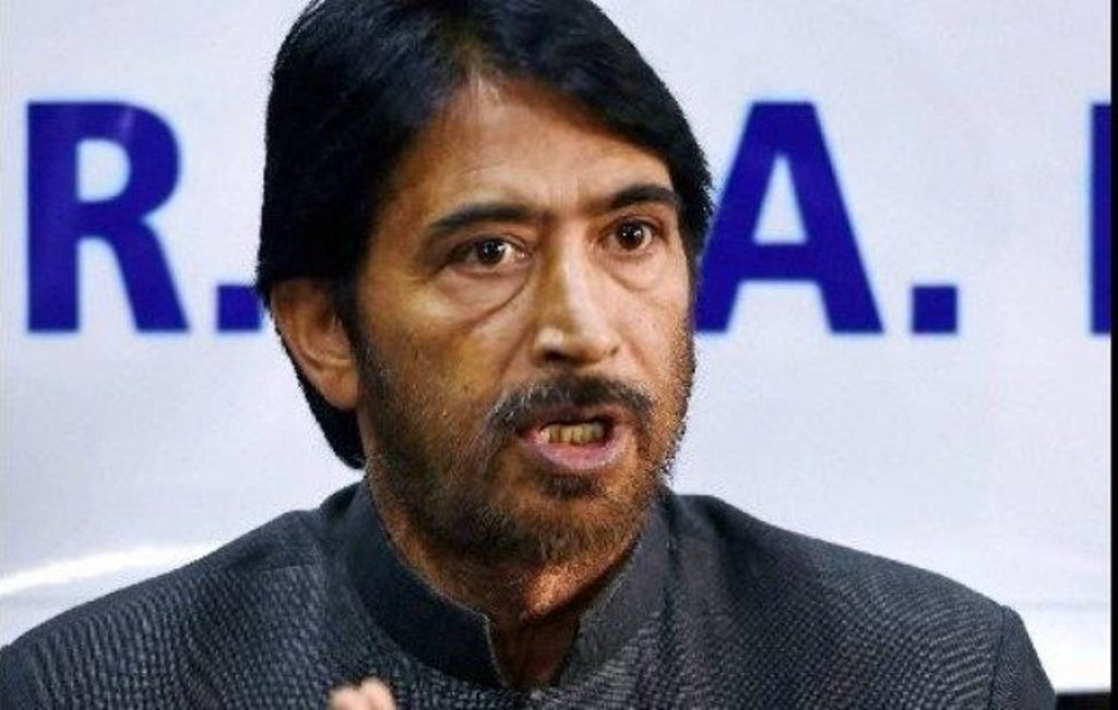 G A Mir writes to Punjab Chief Minister  Demands judicial probe into the mysterious death of Budgam student