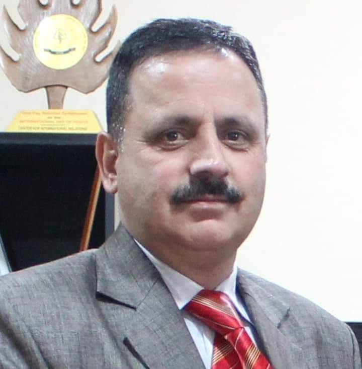Senior Professor of Bandipora won this years INSA award