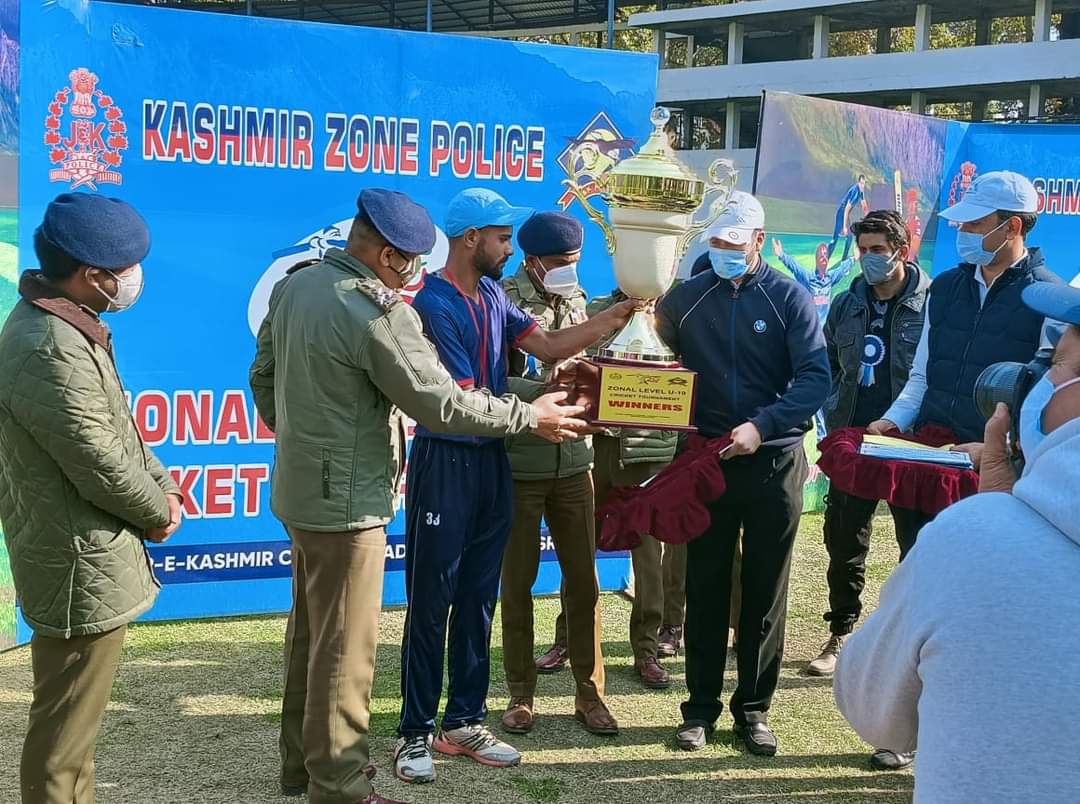 U-19 Boys Cricket Team of North Kashmir Range Baramulla emerged Champions of Zonal Level competition of ongoing U-19 Cricket Tournament being organised by J&K Police under Civic Action Programme.