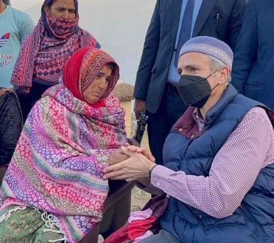 Omar Abdullah visits slain Amir’s home in Ramban  Asks govt to expedite inquiry in Hyderpora killings and hand over Amir’s body to his family    