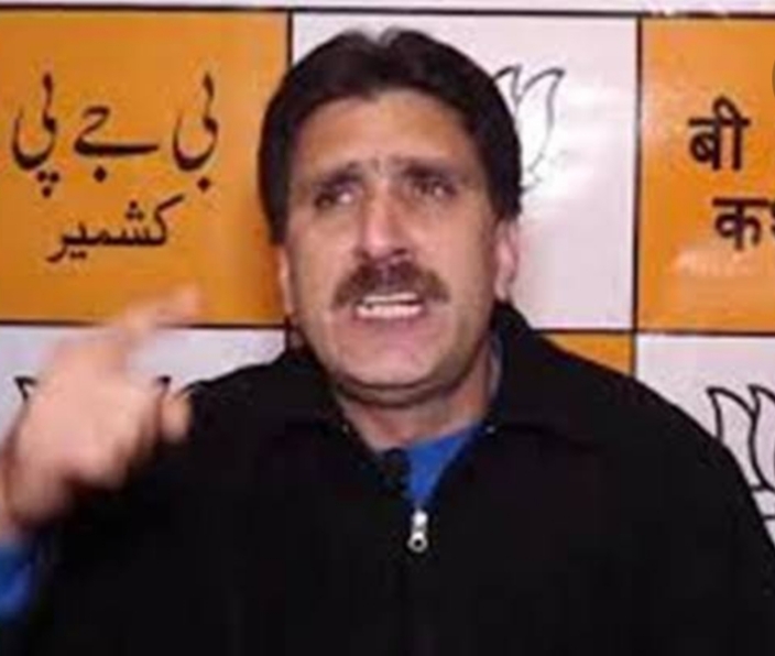 Before giving lectures on communalism; NC must recall how it closed Islamic schools, shaved off beards of people, torched holy quran  on April 4, 1979: Altaf Thakur   Says NC is answerable to people for killing 120 youth in 2010, BJP represents 130 crore people of all religions of India