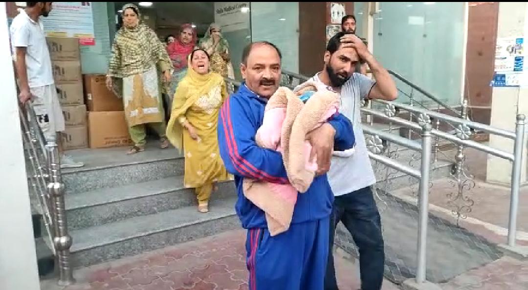 Ruckus in Shifa Hospital Srinagar after woman delivers dead baby