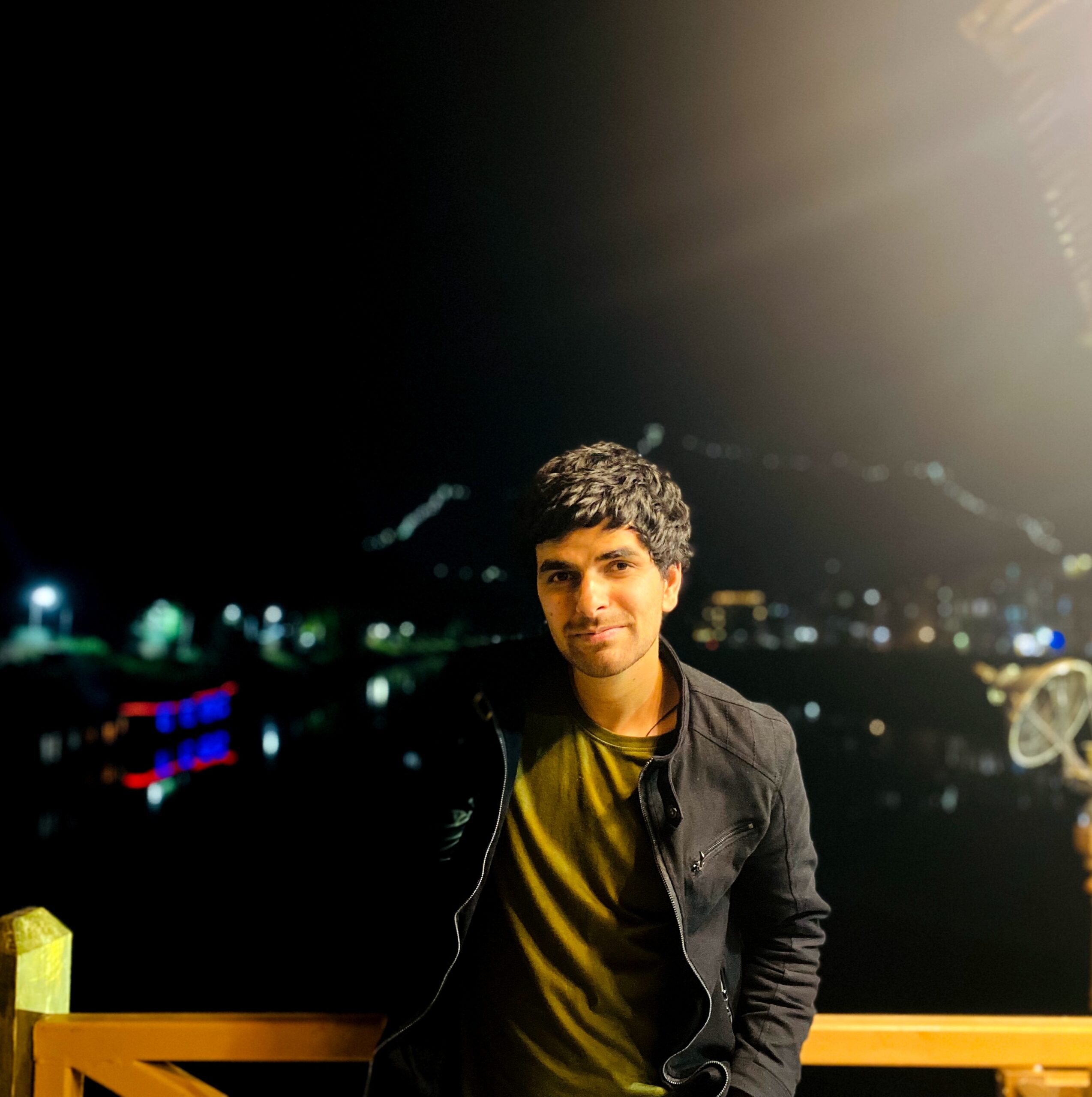 Srinagar singing sensation makes it to Bollywood, to debut as a playback singer and composer for National award winning film maker Onir’s next feature film . 