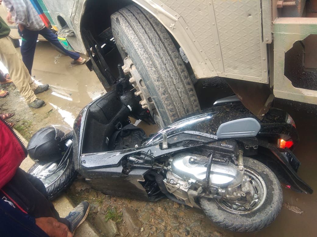 Cop injured in Ganderbal road mishap, hospitalised
