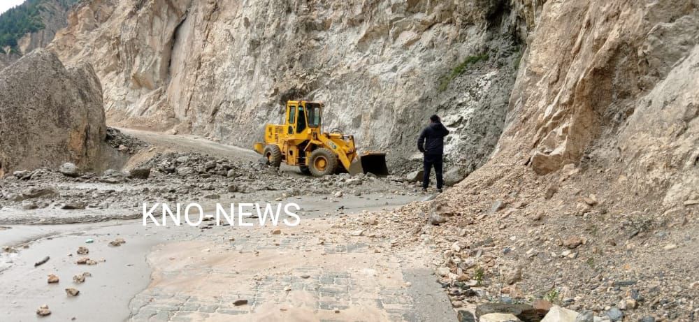 Srinagar-Leh Highway closed after multiple landslides near Zojila Pass