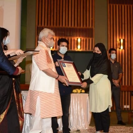 Pulwama girl bags gold medal in MMA championship in Delhi
