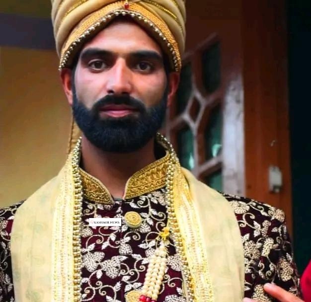 Slain Kulgam civilian’s family seeks compensation Say Manzoor was sole bread winner, leaves behind wife, 2-month-old child