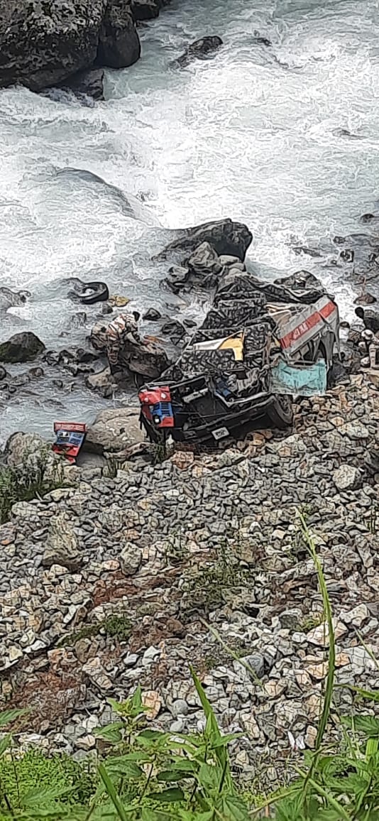 4 ITBP personnel killed, 37 others injured as bus fall into gorge near Chandanwari Anantnag