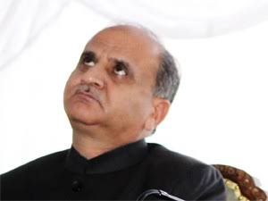 Tara Chand, Majid Wani and others quit Congress party in Jammu