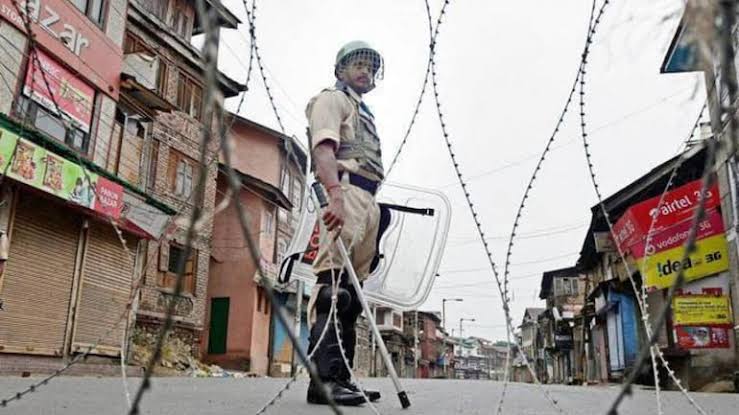 Restrictions in Srinagar parts to prevent Muharram processions