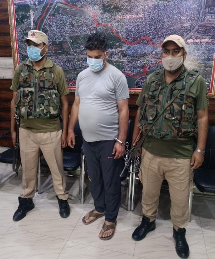 Srinagar Police arrests self proclaimed journalist Nadeem Nadu in rape, blackmailing and extortion case