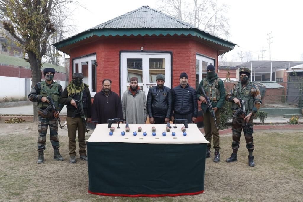 04 AuGH Militant Associates Arrested As Militant Module Busted in Sopore: Police