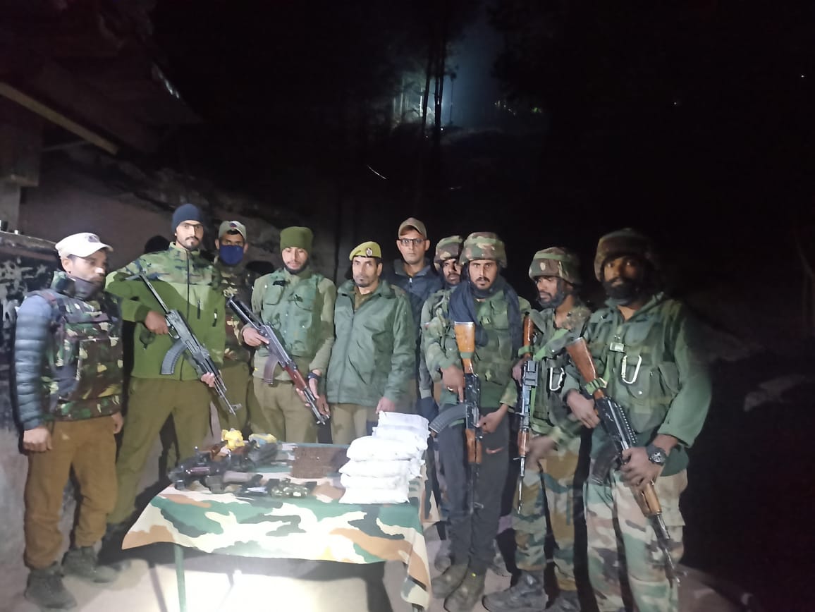 Arms, Ammunition Along With Narcotics Recovered in Baramulla: Police