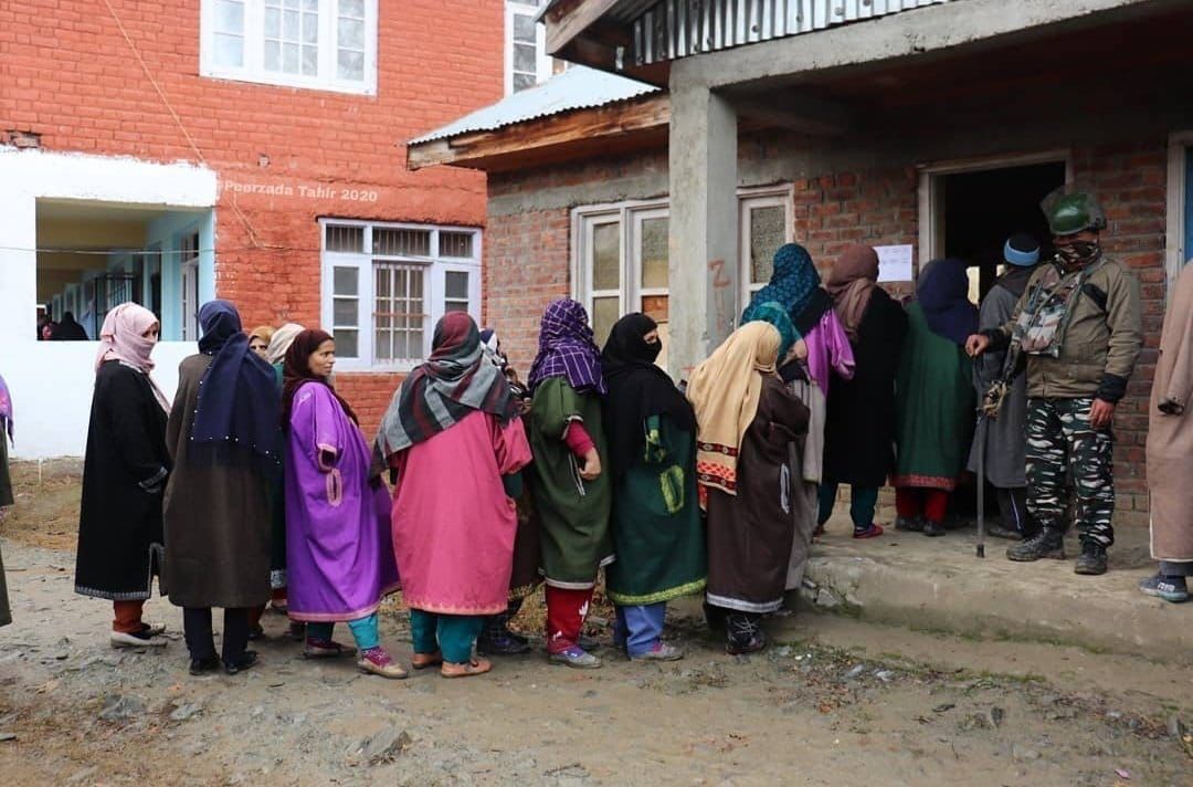3. 13 % polling recorded in first hour in Hajin—A DDC seat