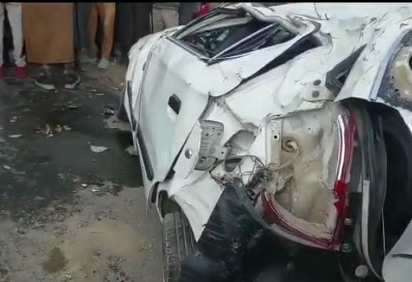 Minor dies, 2 others injured as vehicle skids off road in Shopian