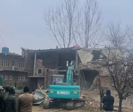 JeM militant commander Ashiq Nengroo’s house demolished in Pulwama