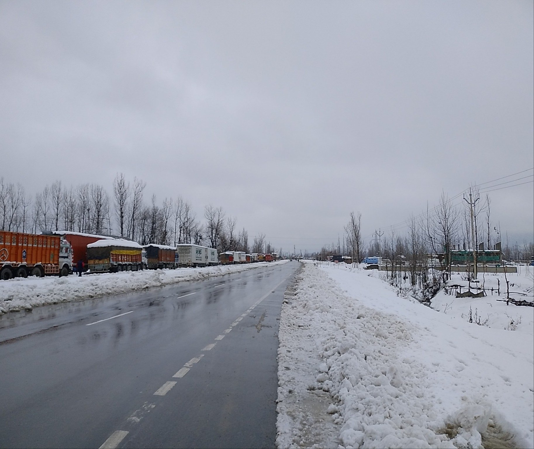 Roads, Water & Power supply restored to normal across Kashmir Division
