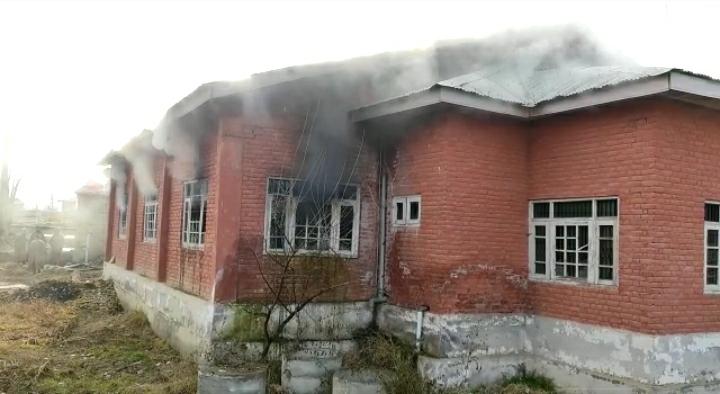 Fire Breaks Out in Tehsil Office Qaimoh Kulgam