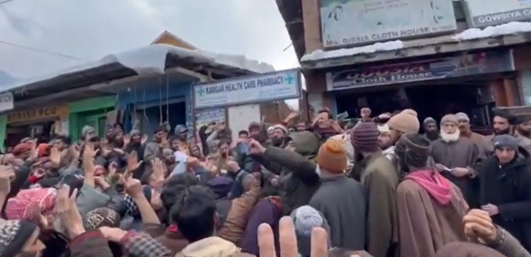 Eviction of people from ‘state-land’ triggers protest in South Kashmir