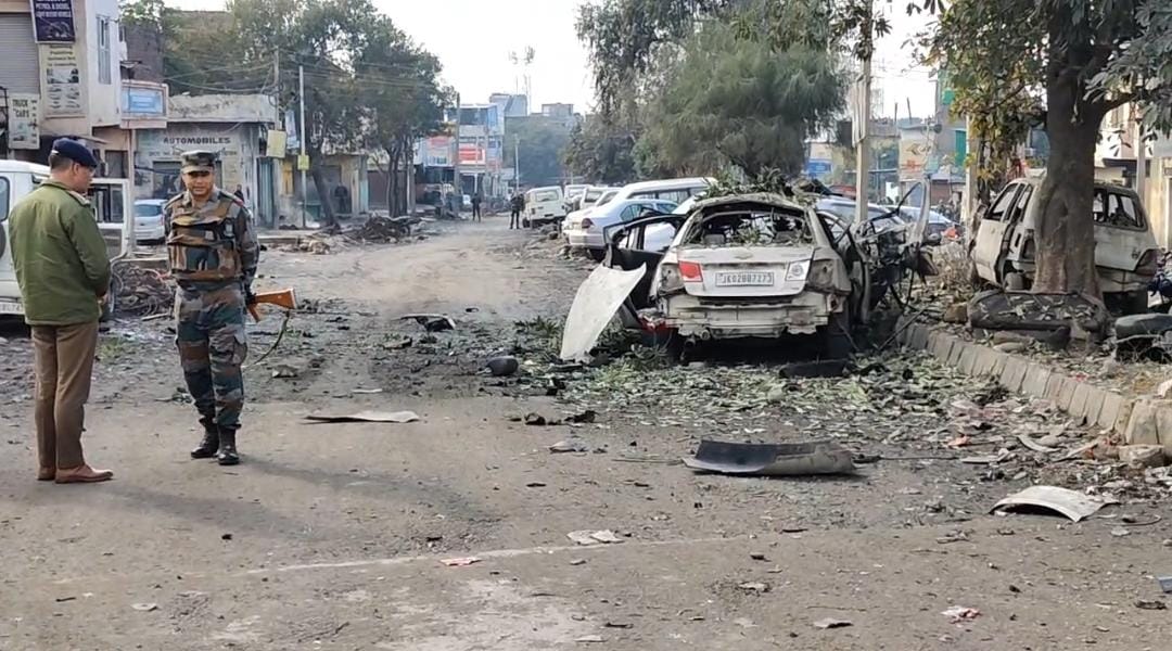 LG Condemns Narwal Blasts, Announces Rs 50,000 In Favour Of Injured