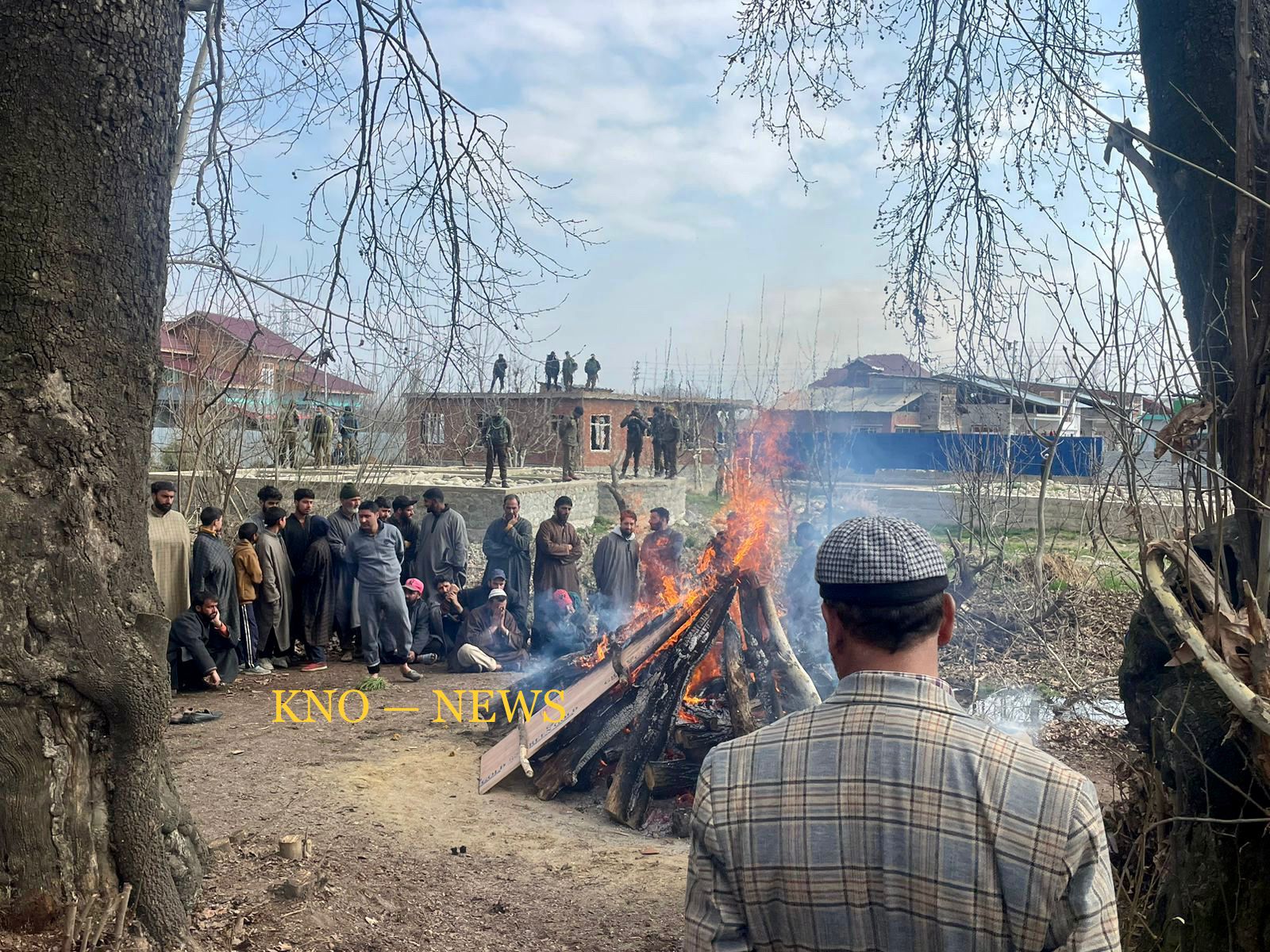 Muslims help perform last rites of slain Kashmiri Pandit in Pulwama village