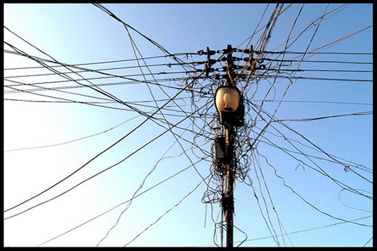 Remove haphazardly put wires, cables within 15 days: SMC to telecom services, cable operators