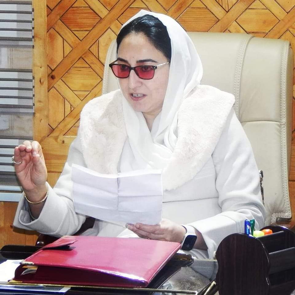 20 rakats Taraveeh with Khatm-e-Quran to be ensured at all shrines, Masjid during Ramadhan: Waqf Board Chairperson