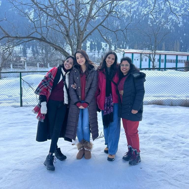 Now Shooting for Tamil Movie Gets Underway in Pahalgam