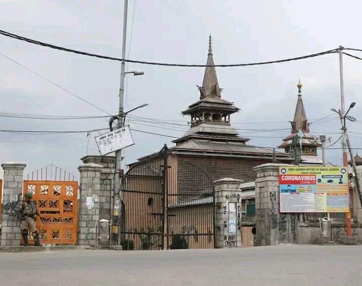 Authorities disallow Jummat-ul-Vida at Historic Jama Masjid Srinagar’