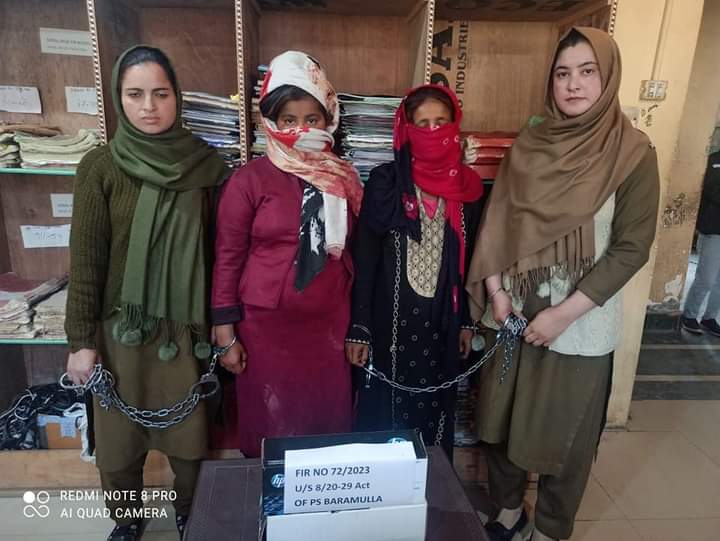 Two ladies carrying ‘charas’ arrested in North Kashmir’s Baramulla