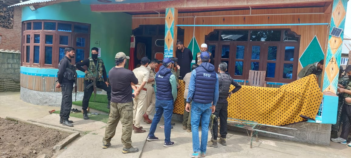 SIU Kulgam Executes Proclamations Against 5 Active Militants Involved in Various Crimes and Target Killings