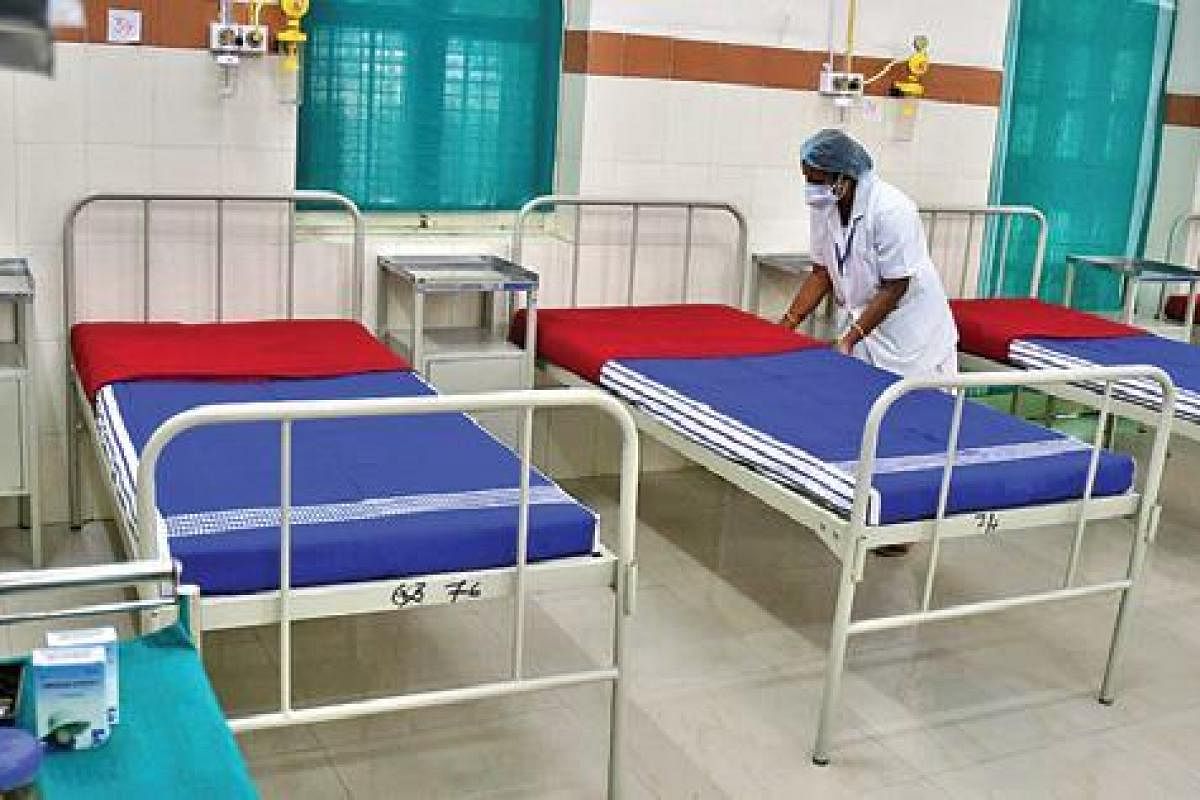 Blanket Ban Imposed on Prescription of ‘Branded’ Medicines, Visits of MRs in Government Hospitals