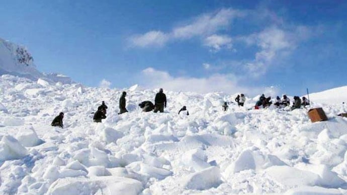 Army captain killed, 3 soldiers injured in fire incident at Siachen Glacier