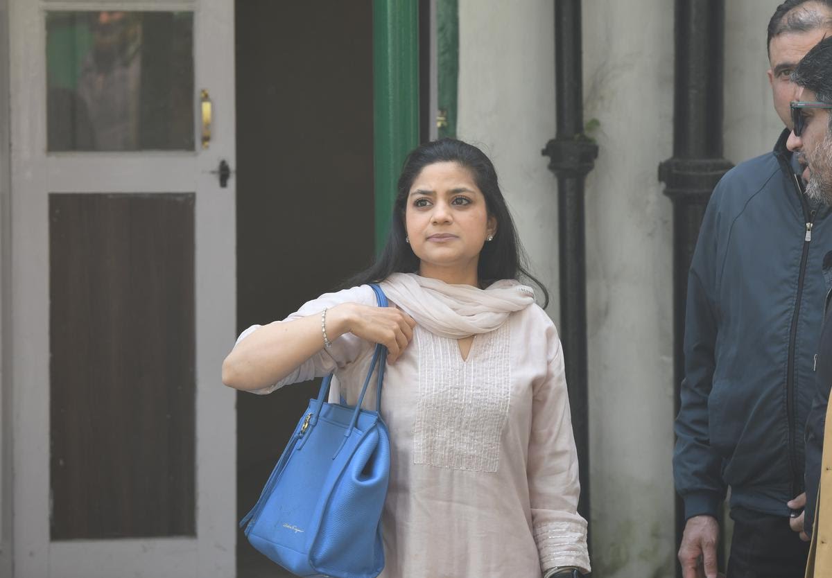 Mehbooba appoints daughter Iltija as her media advisor