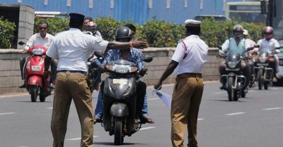 RTO Kashmir cracks-whip on Two-Wheeler violations in Srinagar