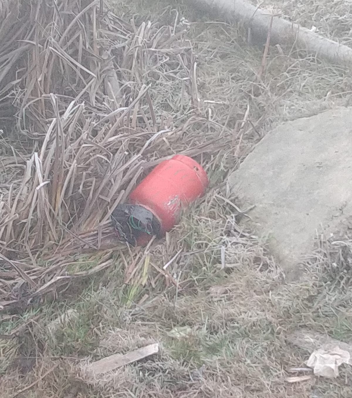 Suspicious Object Detected, Defused On National Highway At Lawaypora Srinagar
