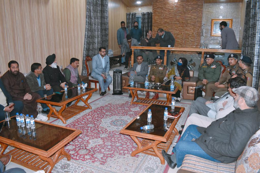 ADGP Vijay Kumar Visits Poonch, Reviews Law and Order