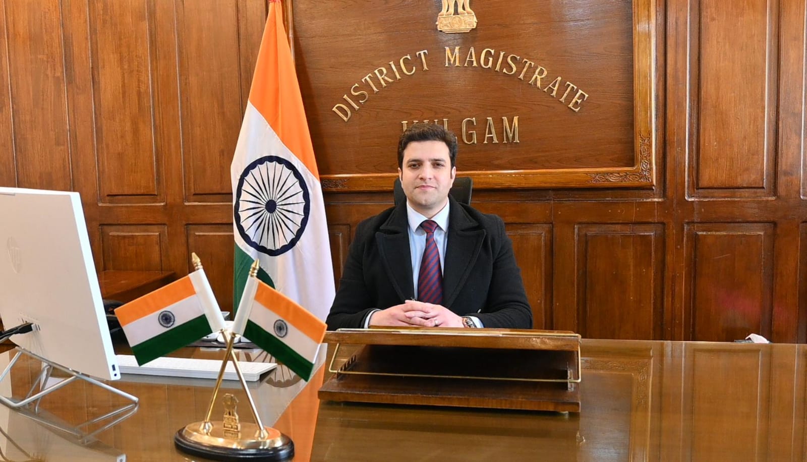 Athar Aamir Khan assumes charge of DC Kulgam