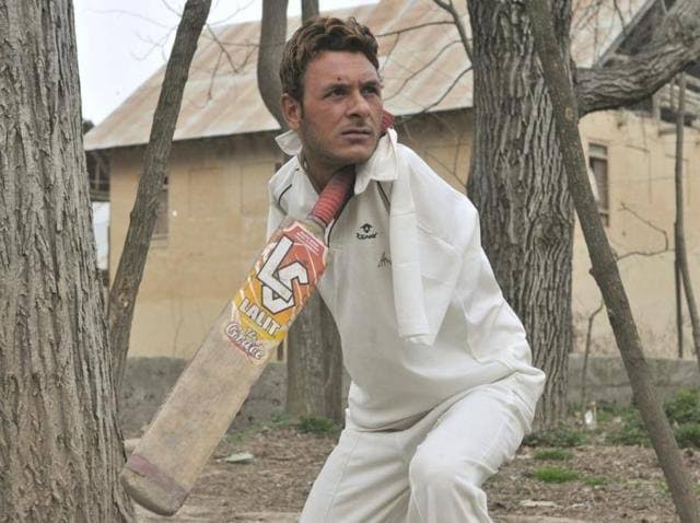 Sachin’s wish raises hope for Anantnag’s armless cricketer