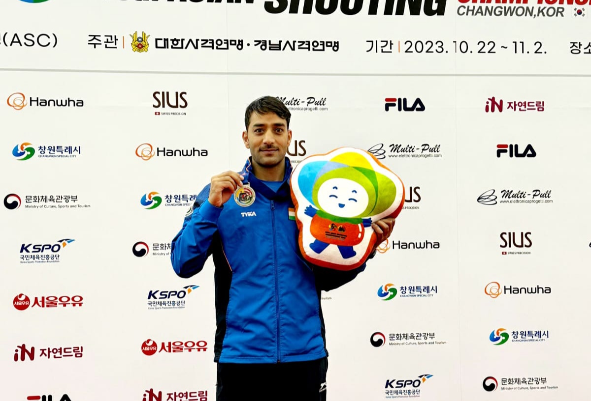 Meet Zakir Hussain, Kashmir’s only athlete to secure silver in shooting at Asian Championship