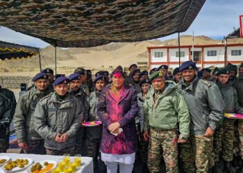 Rajnath Singh celebrates Holi with soldiers in Leh, says Ladakh India’s ‘capital of bravery’