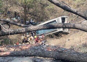 22 killed, 69 injured as bus falls into gorge in Akhnoor Jammu
