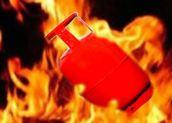 Minor boy, woman injured after gas explosion in Anantnag school