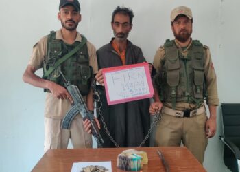 Baramulla Police solves theft cases of Dargah Aaliya Old Town; Accused. arrested, Stolen property recovered.